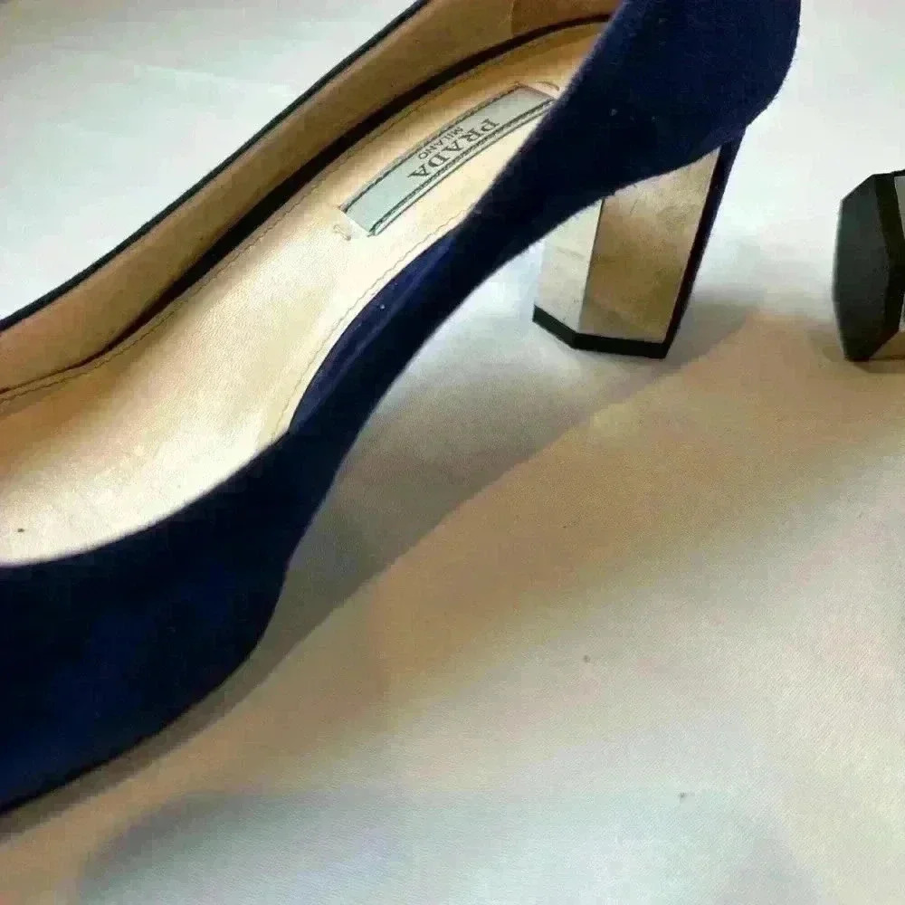 PRADA Calzature Donna Blue Suede Hexagon Heel Pumps, Size 38 - Picture 6 of 13
